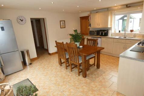 Kitchen/Family Room