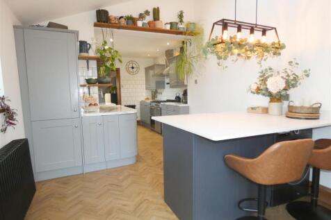 Breakfast Room