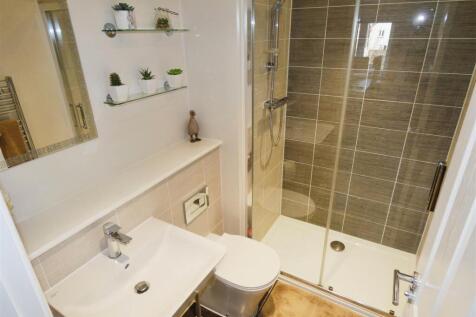 Bedroom Two Ensuite