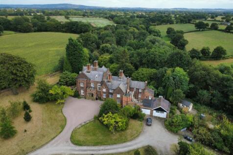 dji_fly_20250820_163050_83_1755703909618_photo_opt