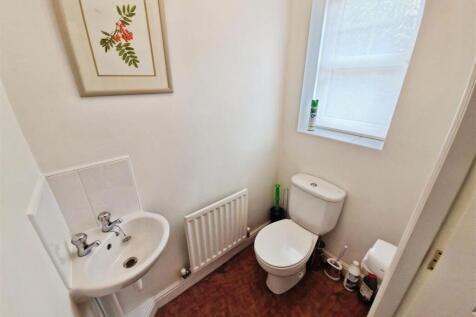 Ground Floor WC