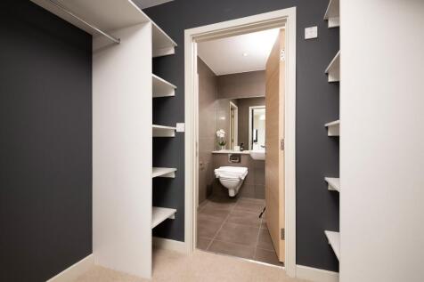 Built in wardrobe