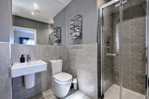 Ensuite Two