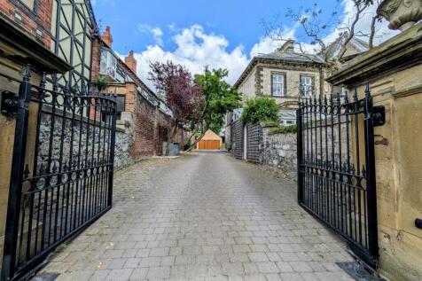 Property Image 37