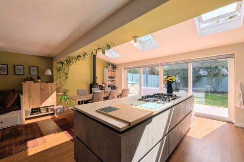 Kitchen / Family Room