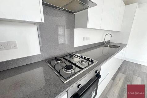 WhatsApp Image 20250925 at 112908 AM 2.jpg