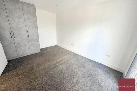 WhatsApp Image 20250925 at 112908 AM 3.jpg