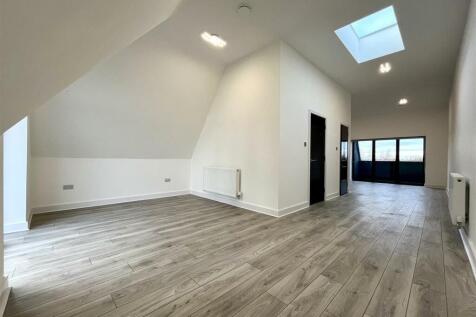 Bedroom 1 Aspect 2