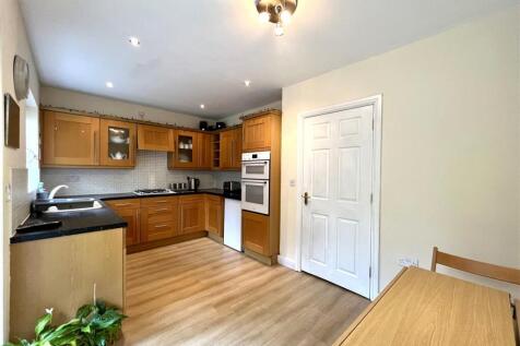 Breakfast Kitchen Aspect 2