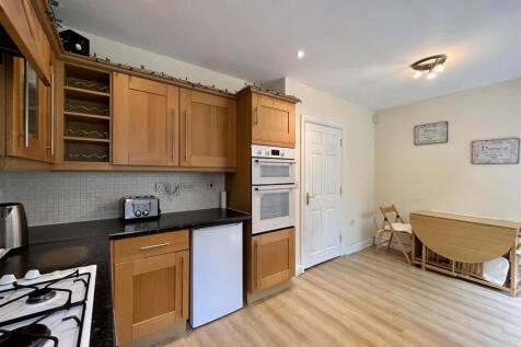 Breakfast Kitchen Aspect 3