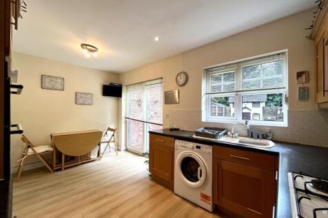 Breakfast Kitchen Aspect 4
