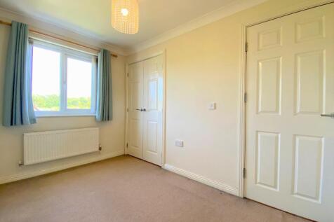 Bedroom 2 Aspect 2