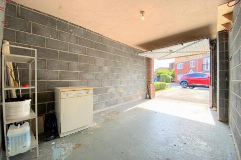 Garage Aspect 2
