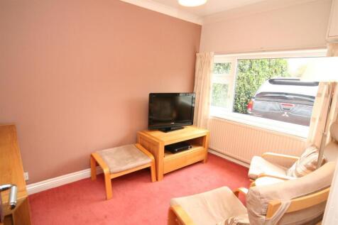 Sitting Room / Playroom