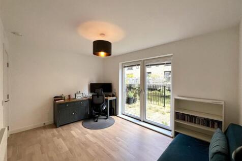 Bedroom 2 Aspect 2