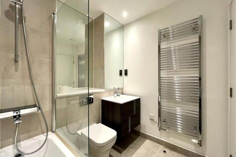 Bathroom Aspect 2