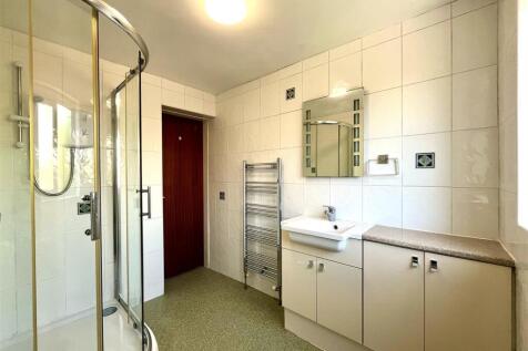 Shower Room Aspect 2