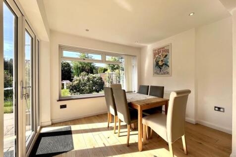 Dining Area Aspect 2