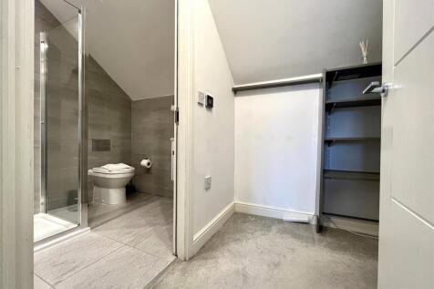 Bedroom 1 Cupboard / Ensuite Shower Room