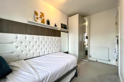 Bedroom 4 Aspect 2