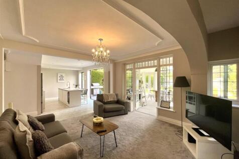 Living Area Aspect 2