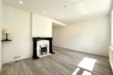 Living Area Aspect 3