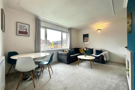 Dining / Living Room