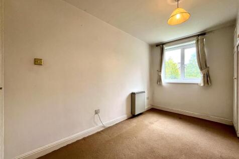 Bedroom 2 Aspect 2