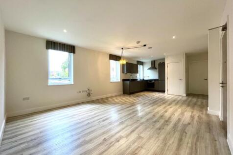 Kitchen / Living Area