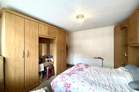 Bedroom 1 Aspect 3