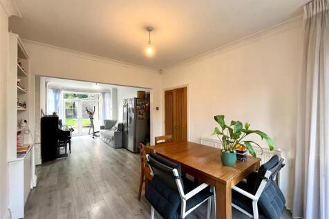 Dining Area Aspect 3
