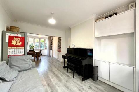 Living Area Aspect 2
