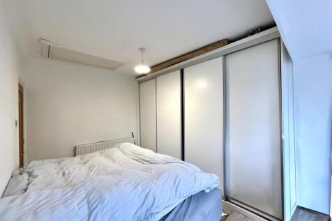 Bedroom 2 Aspect 2