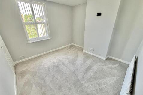 Bedroom 2 Aspect 2
