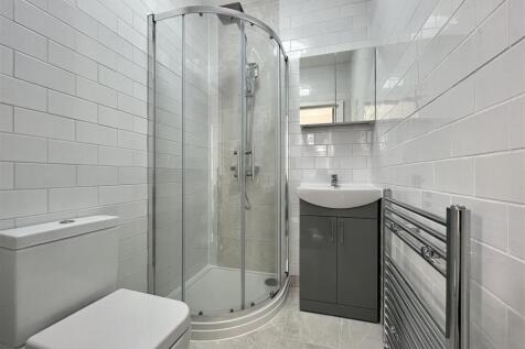Bedroom 2 En Suite