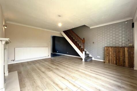 Living Room Aspect 4