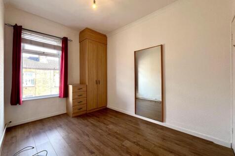 Bedroom 1 Aspect 2
