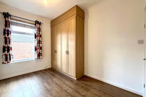 Bedroom 2 Aspect 2