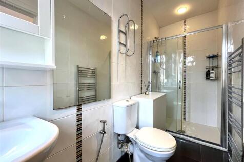 Bedroom 3 En Suite Shower Room