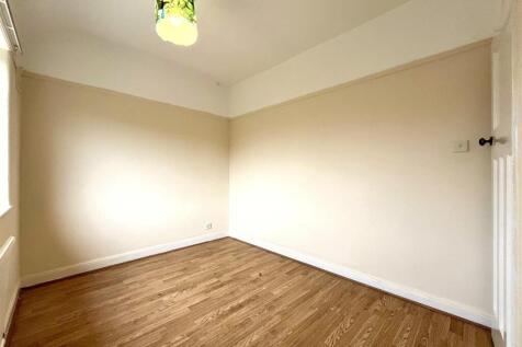 Bedroom 2 Aspect 2