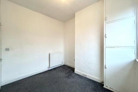 Bedroom 2 Aspect 2