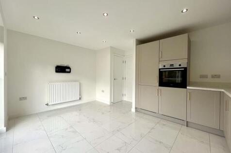 Dining Kitchen Aspect 3