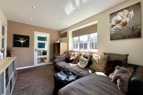 Study / Sitting Room Aspect 3