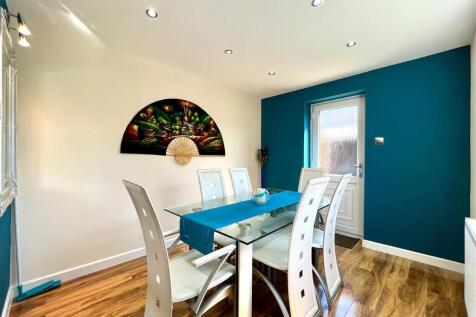 Dining Room Aspect 2