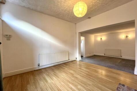 Living Area Aspect 2