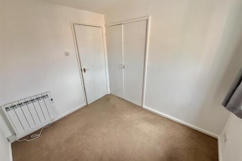 Bedroom 2 Aspect 2