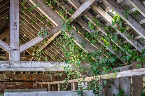 Amouracre Farm - exterior high res 7 of 22.jpg