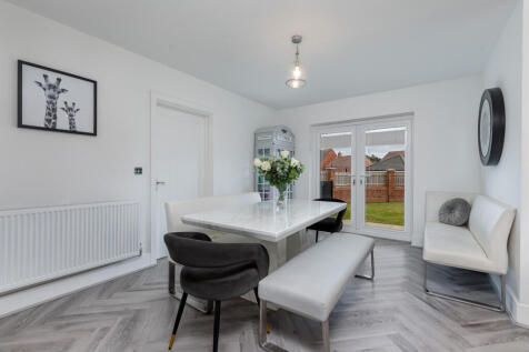 Kitchen / Family Room