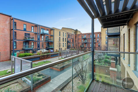 Property Image 8