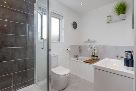 Primary En Suite